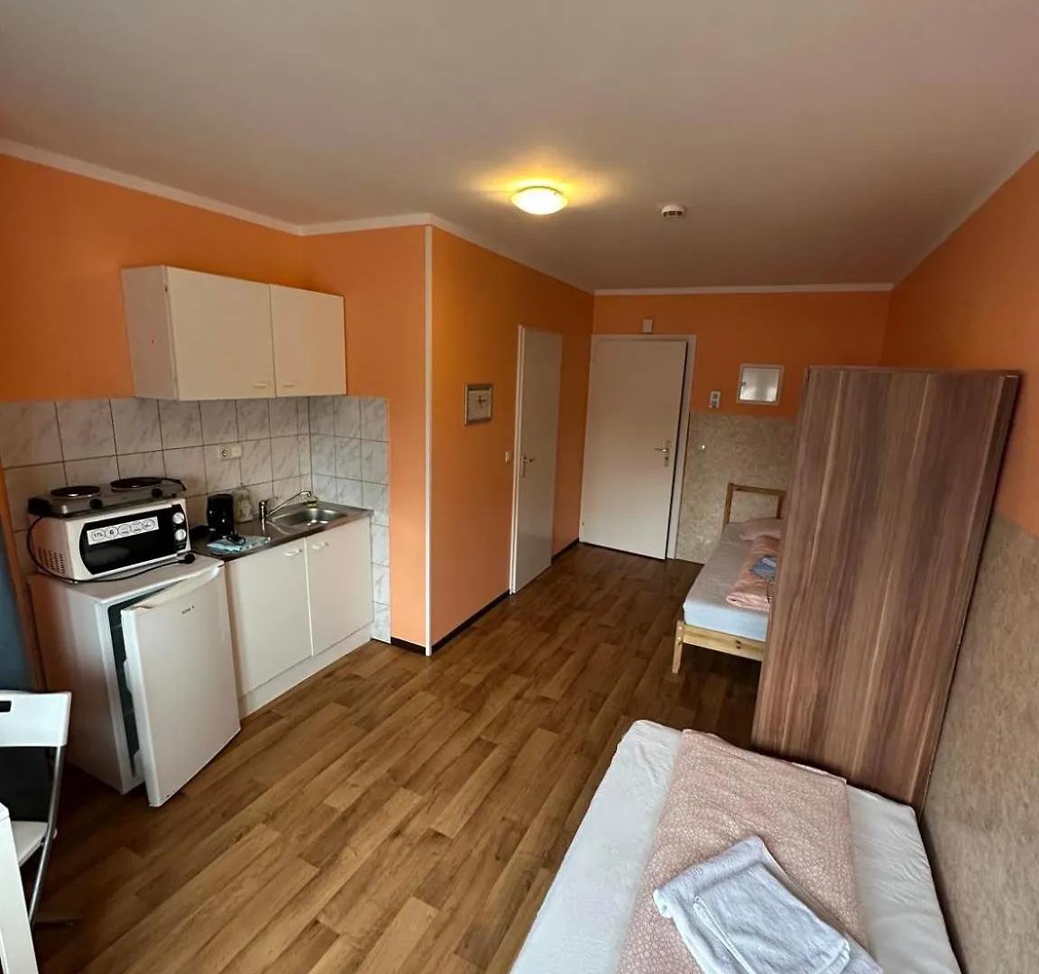Low Budget Olympia Park Apartmenthostel Han 53 München Deutschland