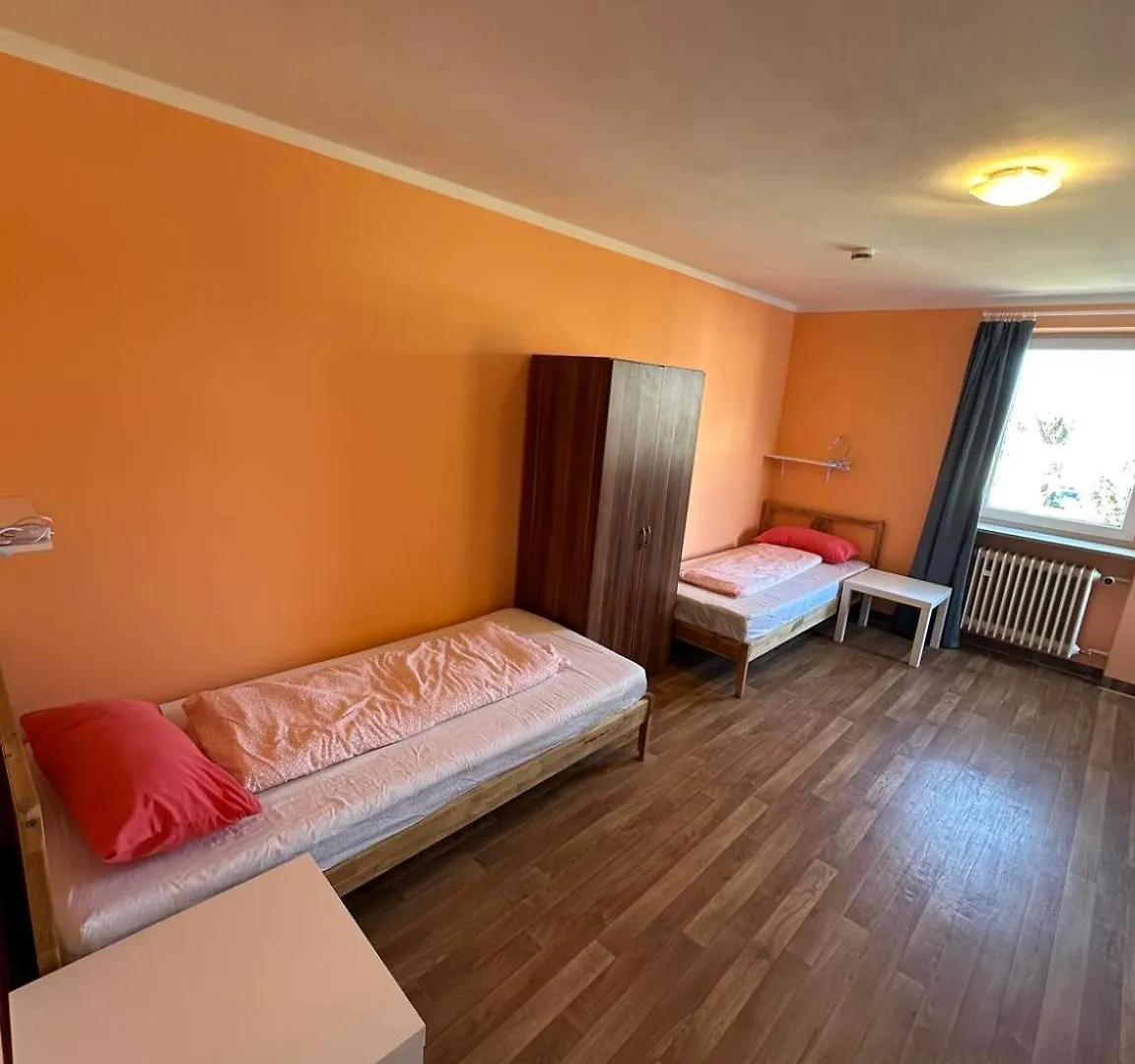 Low Budget Olympia Park Apartmenthostel Han 53 München