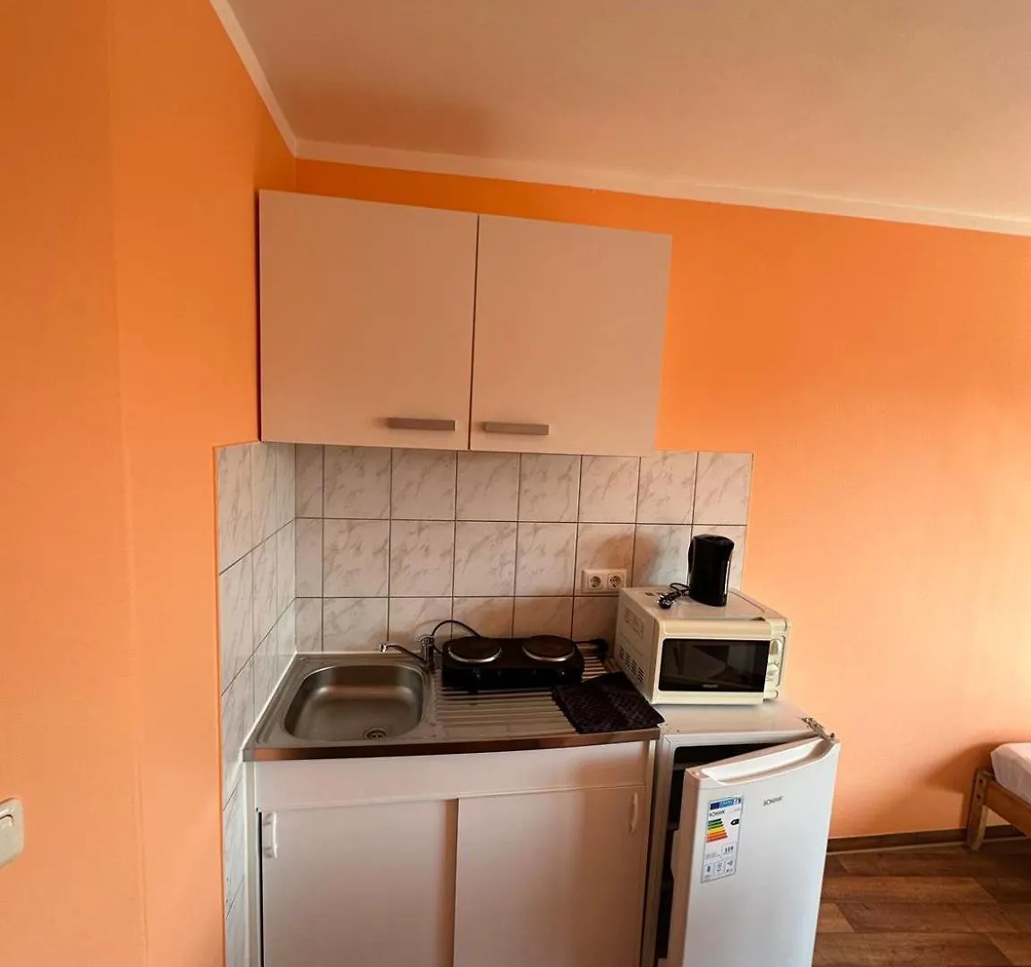 Low Budget Olympia Park Apartmenthostel Han 53 München