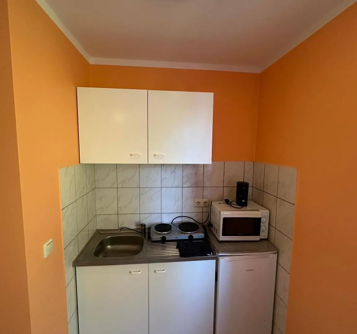 Low Budget Olympia Park Apartmenthostel Han 53 München