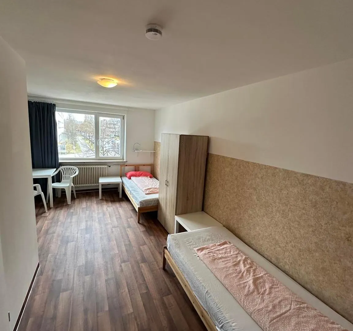מלון דירות מינכן Low Budget Olympia Park Apartmenthostel Han 53