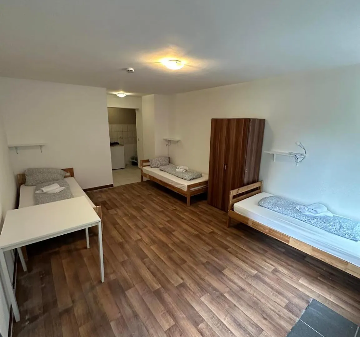 מינכן Low Budget Olympia Park Apartmenthostel Han 53 0*,  גרמניה