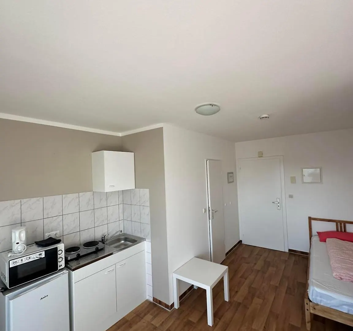 Low Budget Olympia Park Apartmenthostel Han 53 Munich
