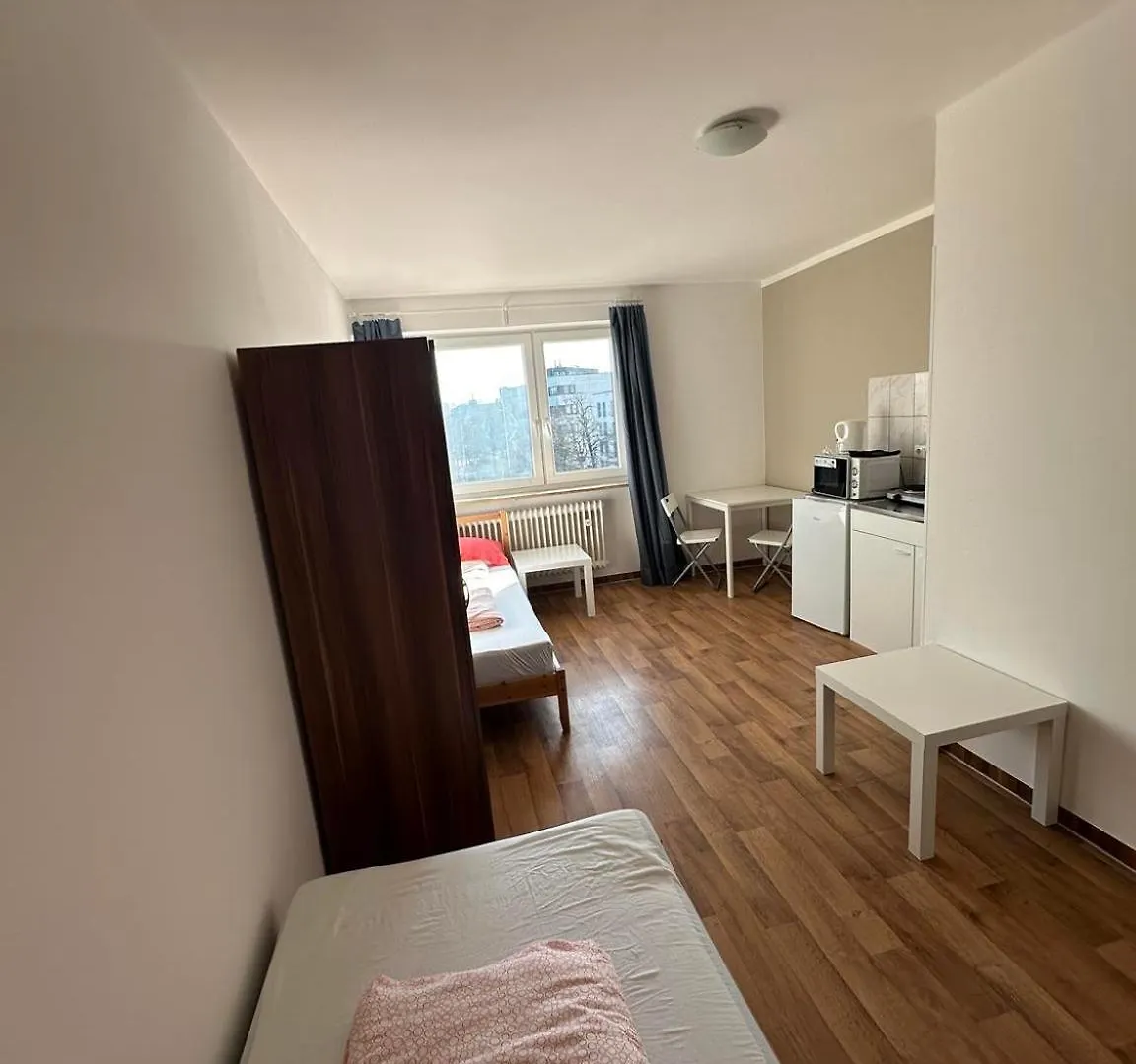 Aparthotel Low Budget Olympia Park Apartmenthostel Han 53 Munich Germany