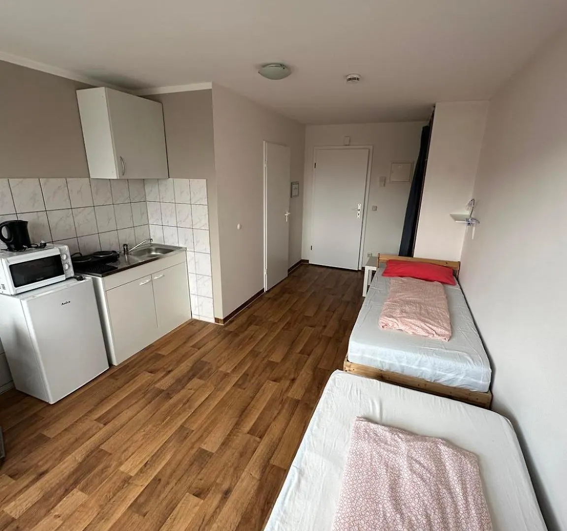 ميونيخ Low Budget Olympia Park Apartmenthostel Han 53 شقة فندقية