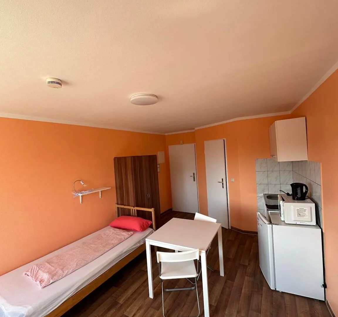 Low Budget Olympia Park Apartmenthostel Han 53 Munich 0*,