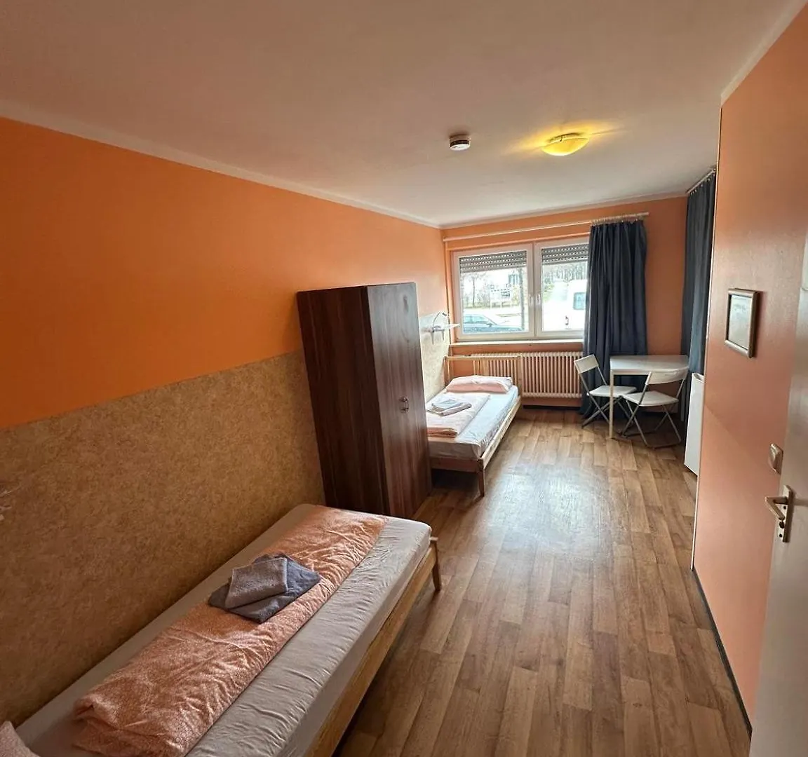 Low Budget Olympia Park Apartmenthostel Han 53 Munich